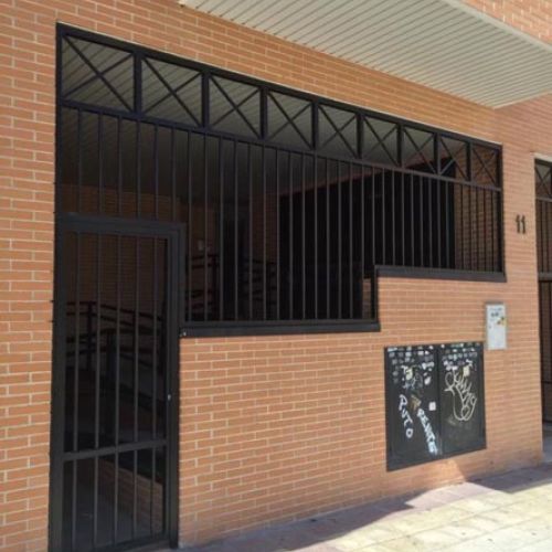 Vallados y puertas Instalaciones Valuan XXI