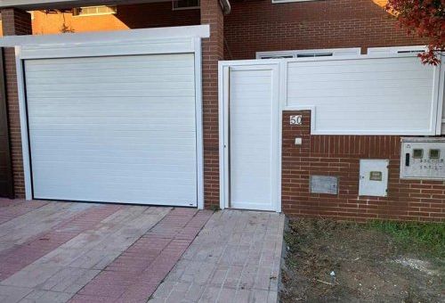 Puertas de aluminio soldado