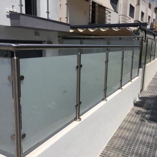 Trabajos en acero inoxidable Instalaciones Valuan XXI