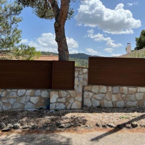 Puertas de portales Instalaciones Valuan XXI