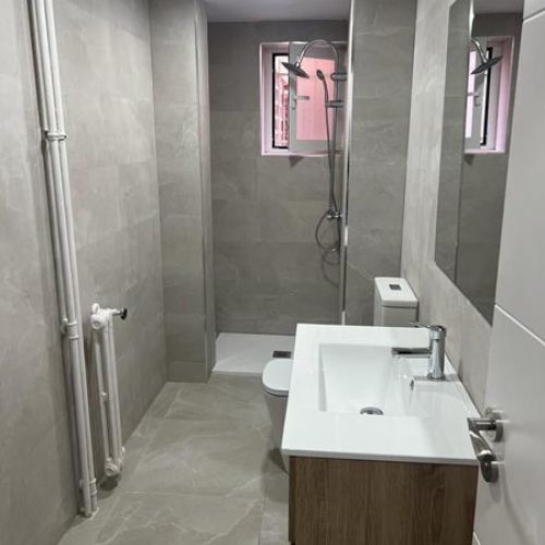 Reforma de baños Instalaciones Valuan XXI