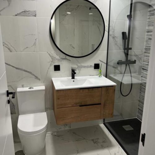 Reforma de baños Instalaciones Valuan XXI