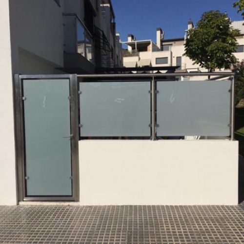 Trabajos en acero inoxidable Instalaciones Valuan XXI