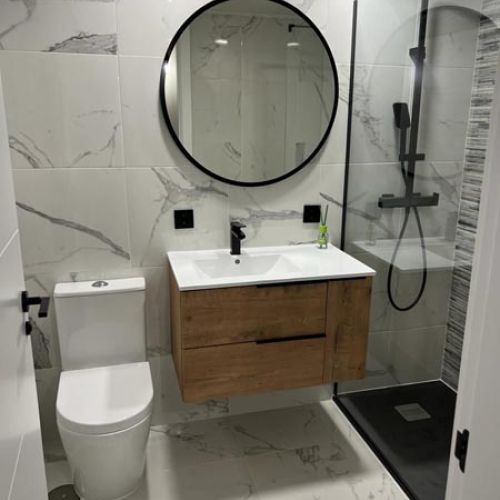 Reforma de baños Instalaciones Valuan XXI
